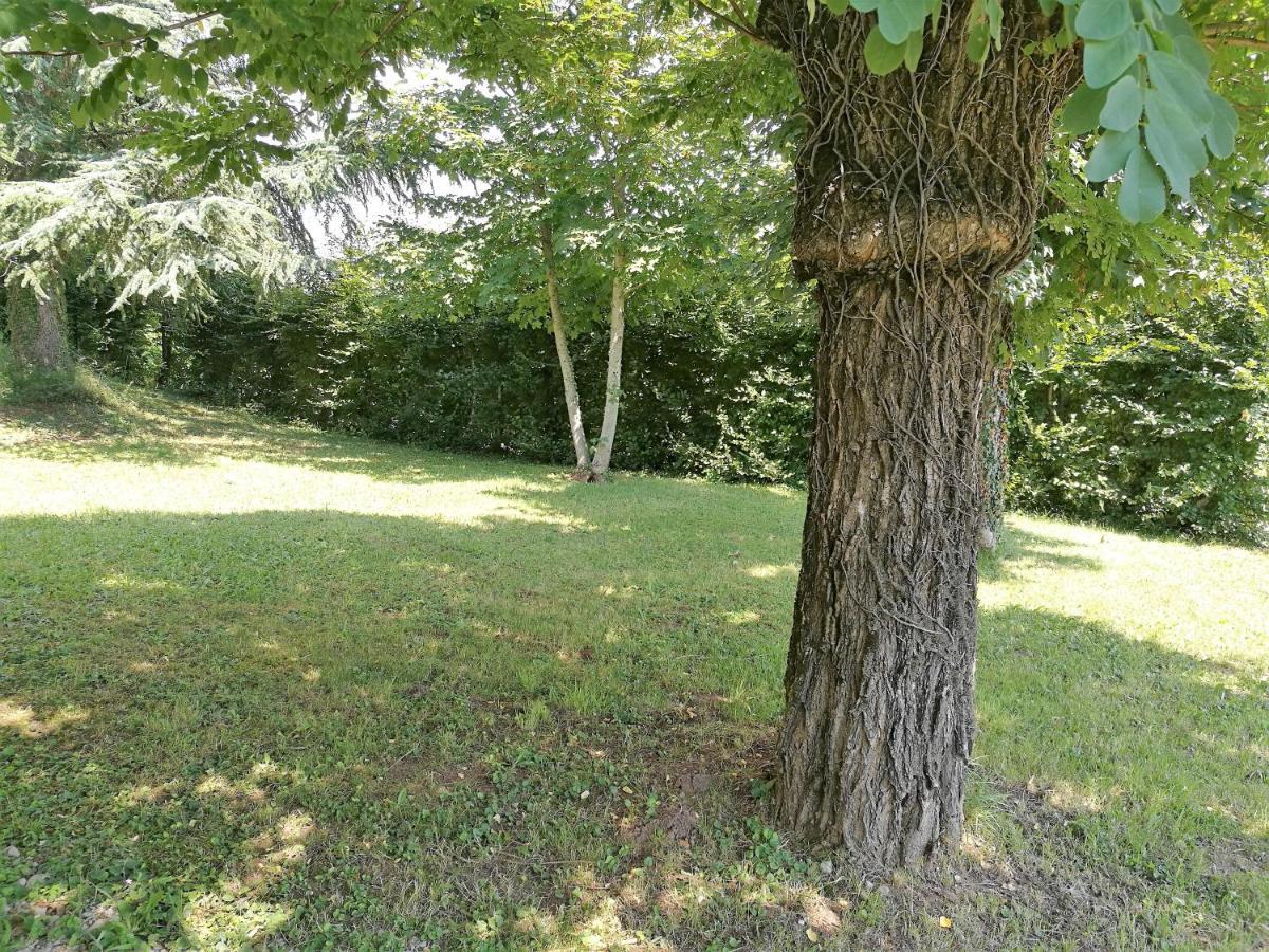 Douceur En Campagne Espalion Exterior foto